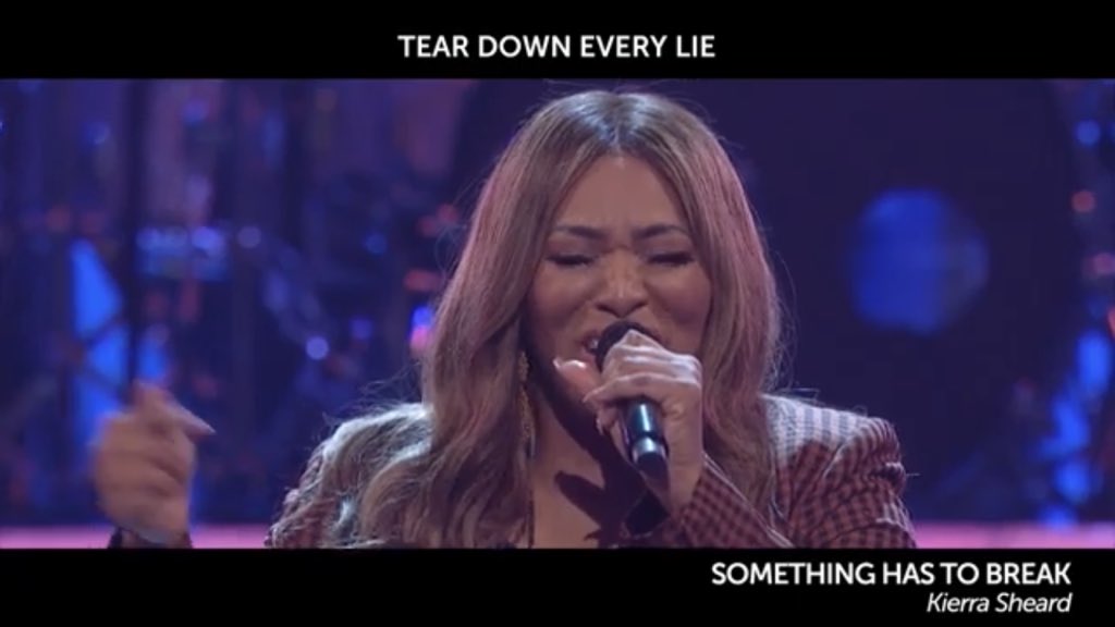 namikomatsuo's tweet photo. @lakewoodchurch has been love&admiration of my life❤️✨ worship led by @iamDadra was breathtaking today!!! Few more live services @lakewoodchurch will take place today🥰
https://t.co/NNe5mHCw1B
#SomethingHasToBreak https://t.co/3PJVu3h6I7
