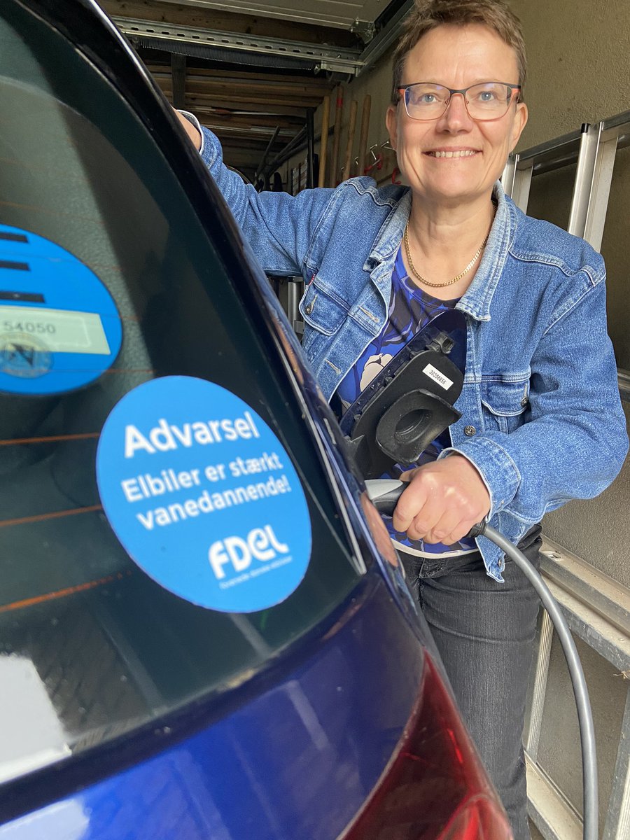 Elbilerne kommer langt hurtigere, end politikerne regner med, siger formanden for <a href="/Elbilforeningen/">Norsk elbilforening (Norwegian EV Association)</a> FDEL i denne udgave af <a href="/tankegangdk/">Tankegang</a> podcasten Tankepodden spreaker.com/user/11941562/… #elbiler #dkpol