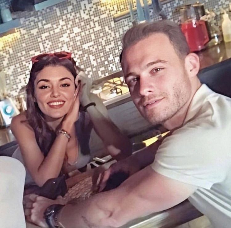  𝟮𝟱/𝟬𝟳/𝟮𝟬𝟮𝟬, everyone say thank you Alican once again { #SenÇalKapimi •  #HandeErçel •  #KeremBürsin}