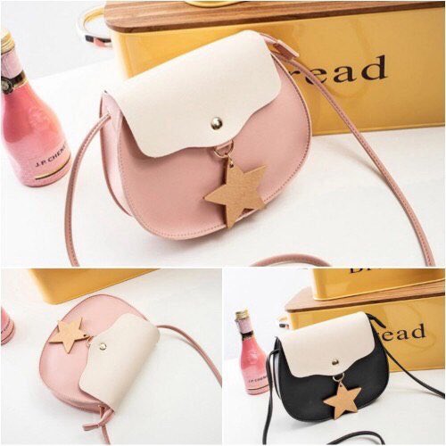 RM10{ WOODYSTAR BAG }READY STOCK POSTAGE : SM RM8 / SS RM11___Product Info:MATERIAL : PU LEATHERSAIZ : (Approx) 19cm(L) X 5cm(W) X 16cm(H)