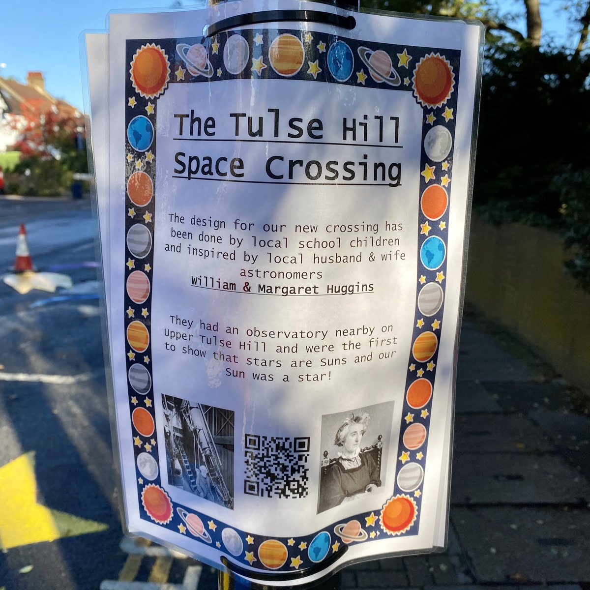 Overnight someone has even been down and painted a crossing to commemorate two local astronomers and their Tulse Hill observatory 👩‍🎨🎨👨‍🎨
