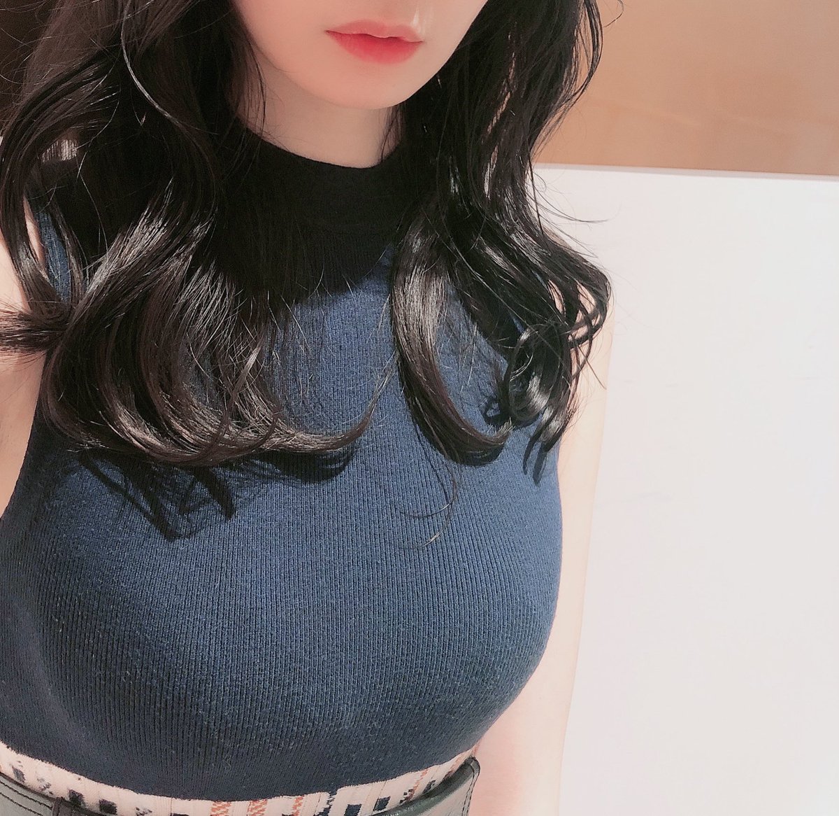 ニットの季節ですね🧶 https://t.co/4WUbr3Fulf