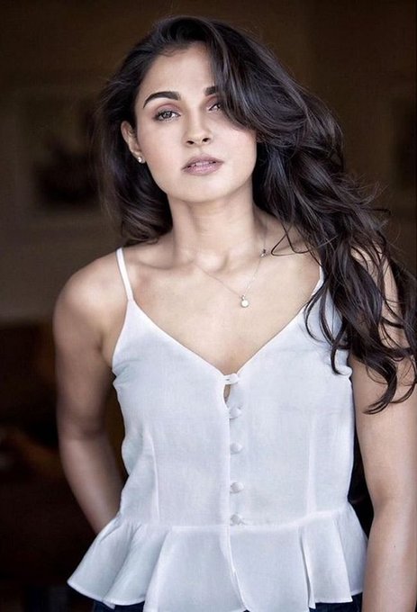 EkCzvJhUwAEvfkG?format=jpg&name=small