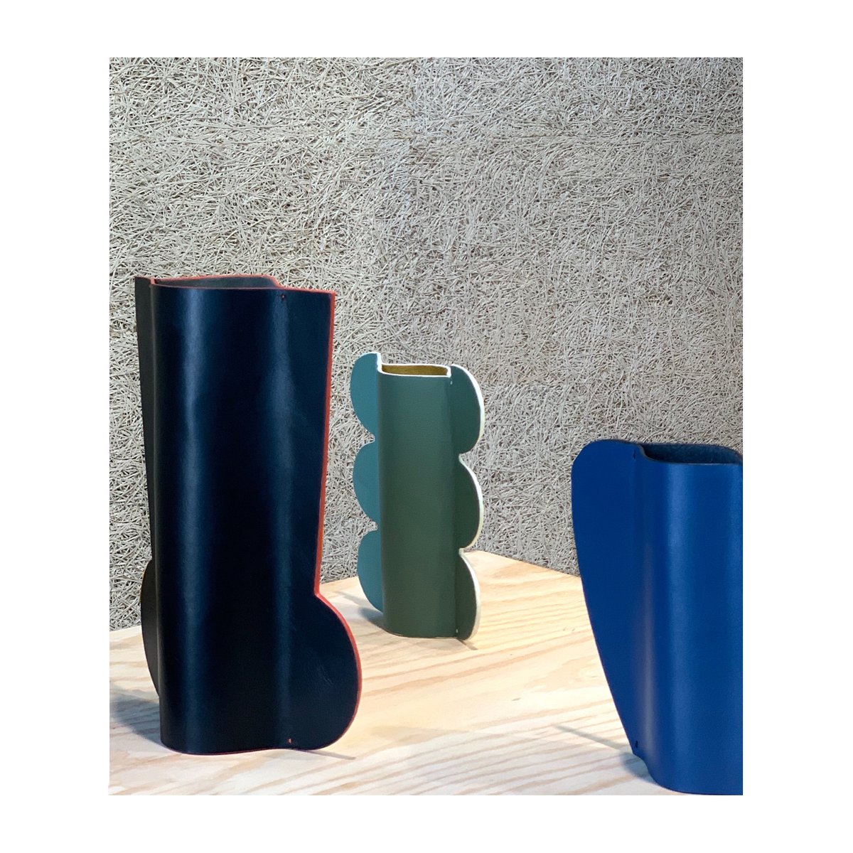 ForgetMeNotCoco's tweet image. Our selection of vases @biennale_emergences ⁠
The 6th edition of #Emergences ⁠
Shot today by #aurorelameyre 🌟⁠
⁠Come and discover us with 350 selected projects at @LE_CND⁠ until Sunday October 11 at 7 p.m.⁠
⁠Remember to book your time online⁠ 
biennale-emergences.fr