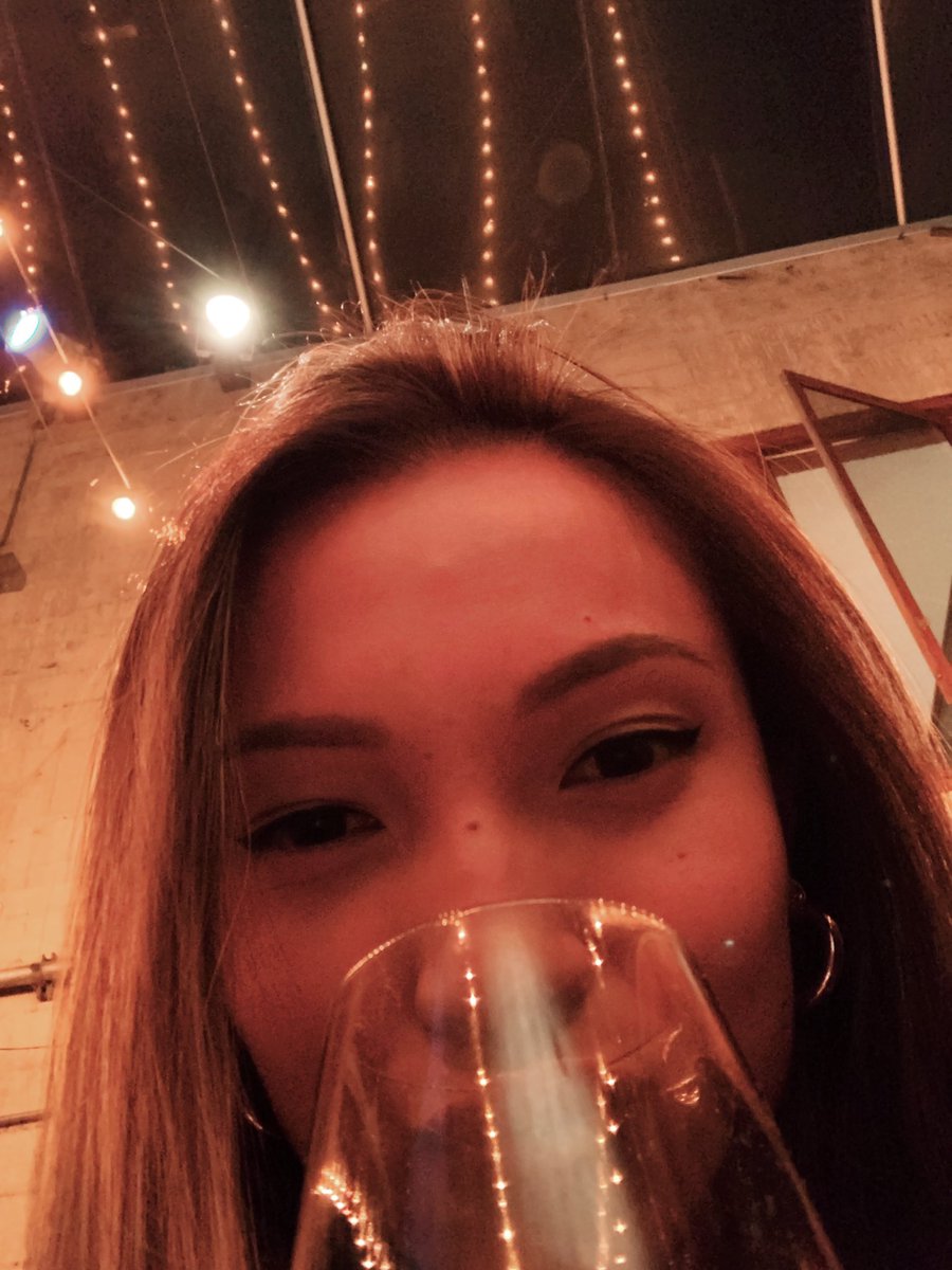 hoangnphi's tweet photo. making more of an effort to get out on date nights again 🥰 thank you for the ambience and delicious food 
@ForeignCinemaSF 💛 

#foreigncinemasf #sanfrancisco #sf #datenight https://t.co/VVeuB4jvZS