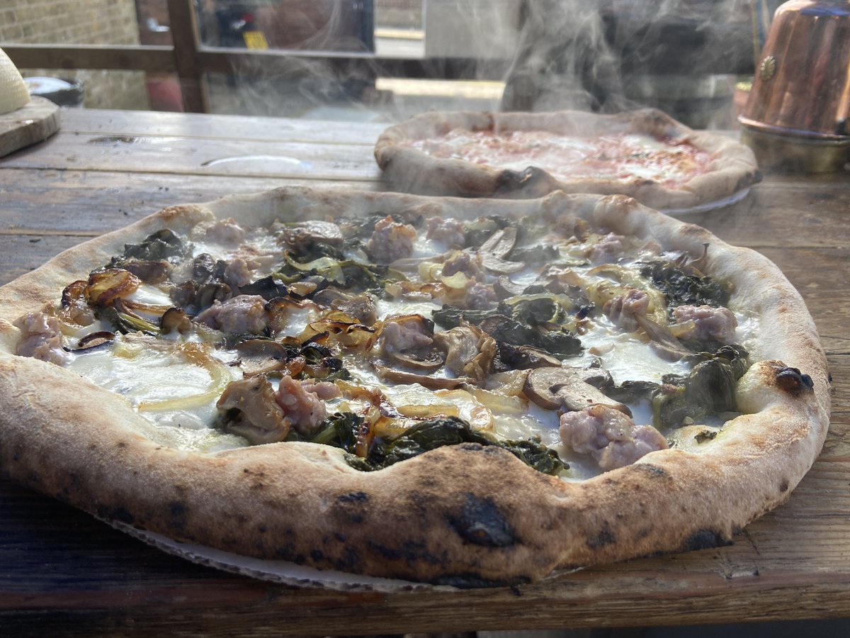 You can order <a href="/Deliveroo/">Deliveroo</a> happy Sunday