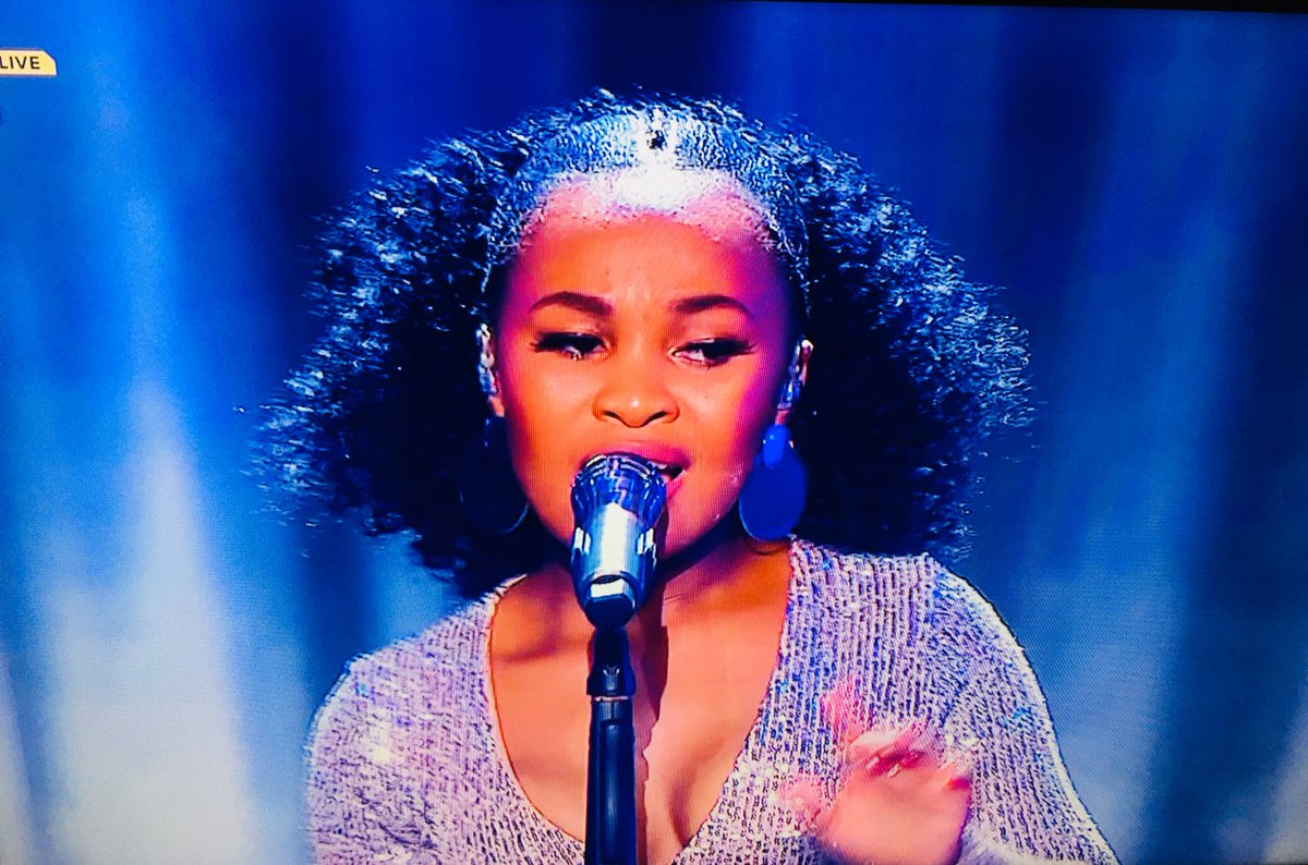 SphaChagwe_'s tweet photo. #idolssa https://t.co/s7s59t4nHO