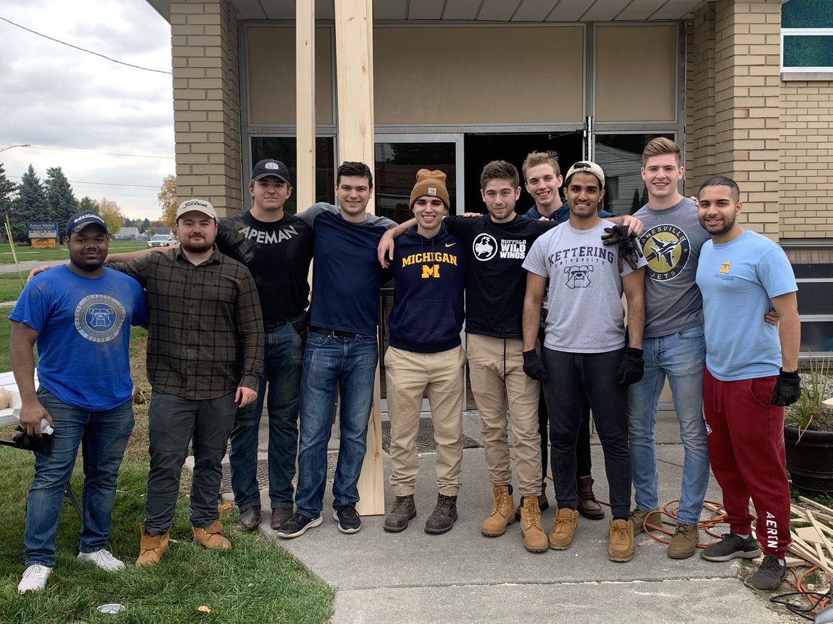 ketteringdelts's tweet photo. Thank you all that came out to community service Saturday at Jachin Baptist Church. Appreciate the hard work and dedication to make this community strive for success. https://t.co/aGMf8R2WZG