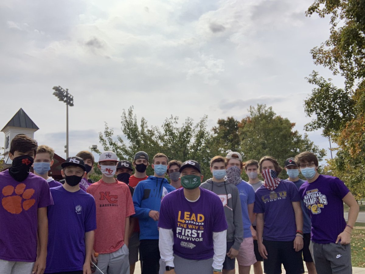 NCHS Baseball walked today through Waveny Park as part of the Fairfield County Walk to End Alzheimer’s.  We also raised over $3000 towards helping find a cure to this terrible disease! #fciac #walktoendalzheimers