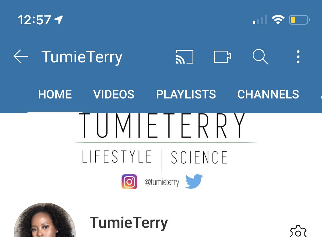 Hey y’all! I’m Tumie & there’s two sides to me😌

There’s @TumieNtereke the PhD student working on all things exosomes for the breast cancer liquid biopsy🧬

Then there’s @TumieTerry the lifestyle + science youtuber 🎥🥰#BICRollColl #BlackInCancerWeek #BlackInCancerRollCall
