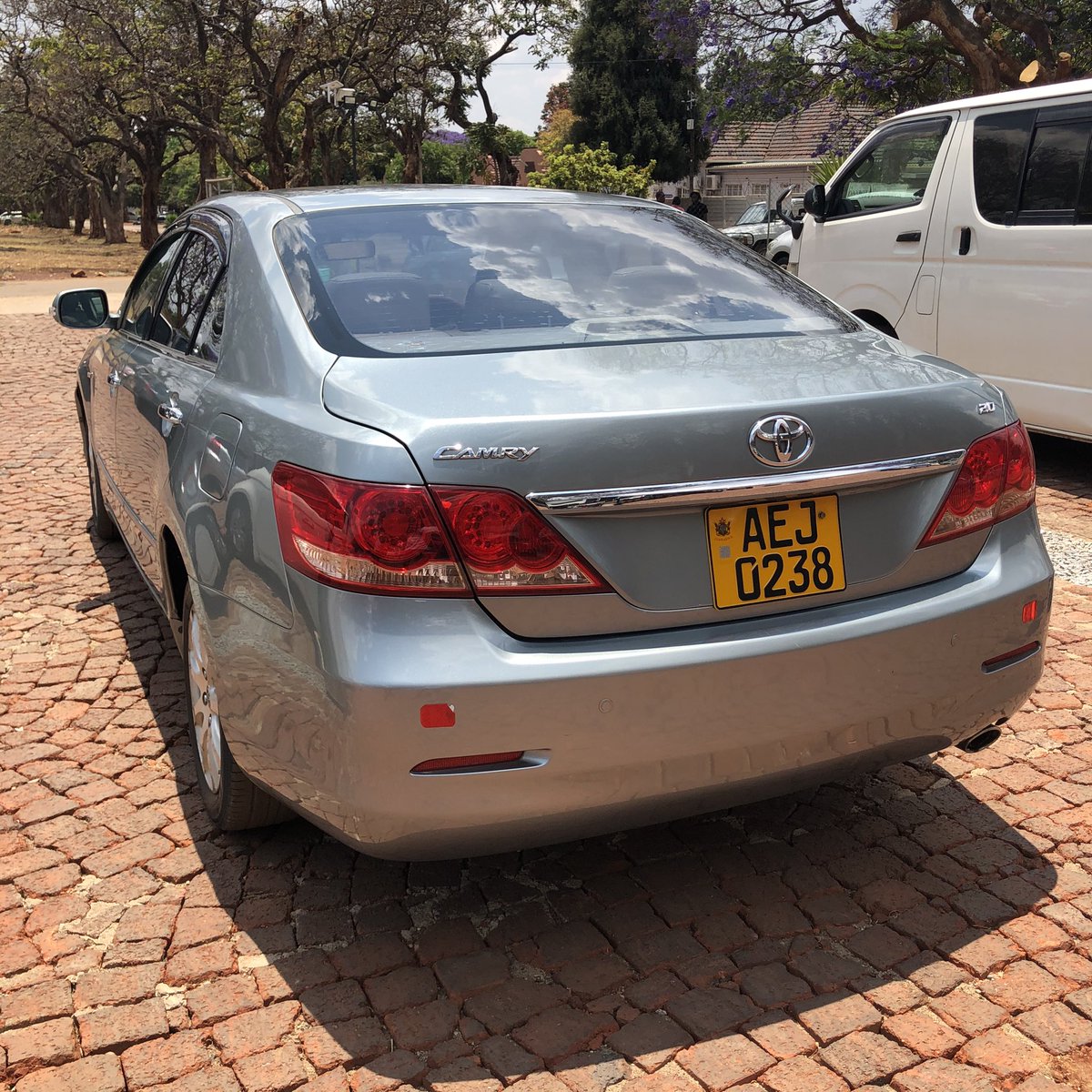 Toyota
Camry G
Auto
Petrol
97000kms
Leather
Very clean

$5200
@iMisred @redmarketsunday #redmarketsunday 
Call or App 0739677357
Email: sales@cruizautocity.com