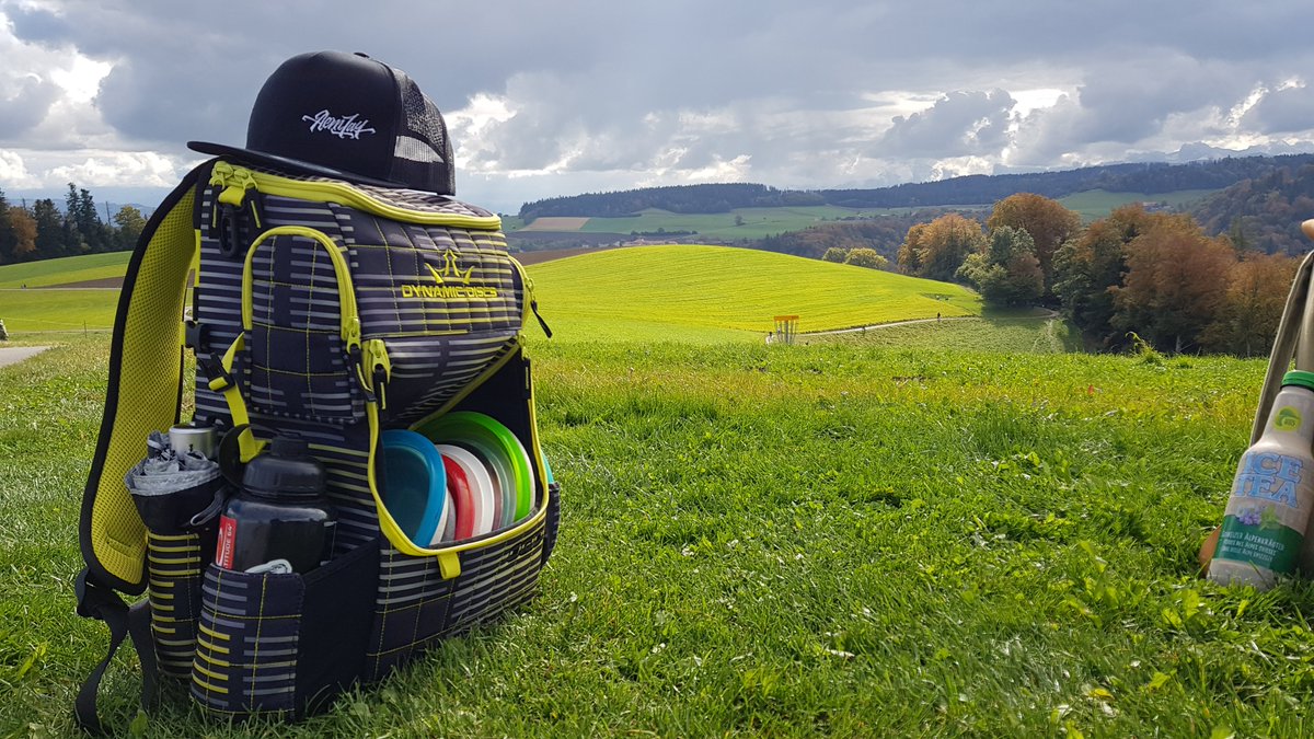 marcojuen's tweet photo. Das Bern Open ist vorbei. Am Samstag üble Witterung und üble Resultate. Heute doch noch etwas schöneres Wetter und auch eine bessere Runde!
Next Weekend Finale Kreuzlingen!
#discgolf #swisstour #bern #gurten #latitude64 #dynamicdiscs #Switzerland https://t.co/yGTxWkFH2w