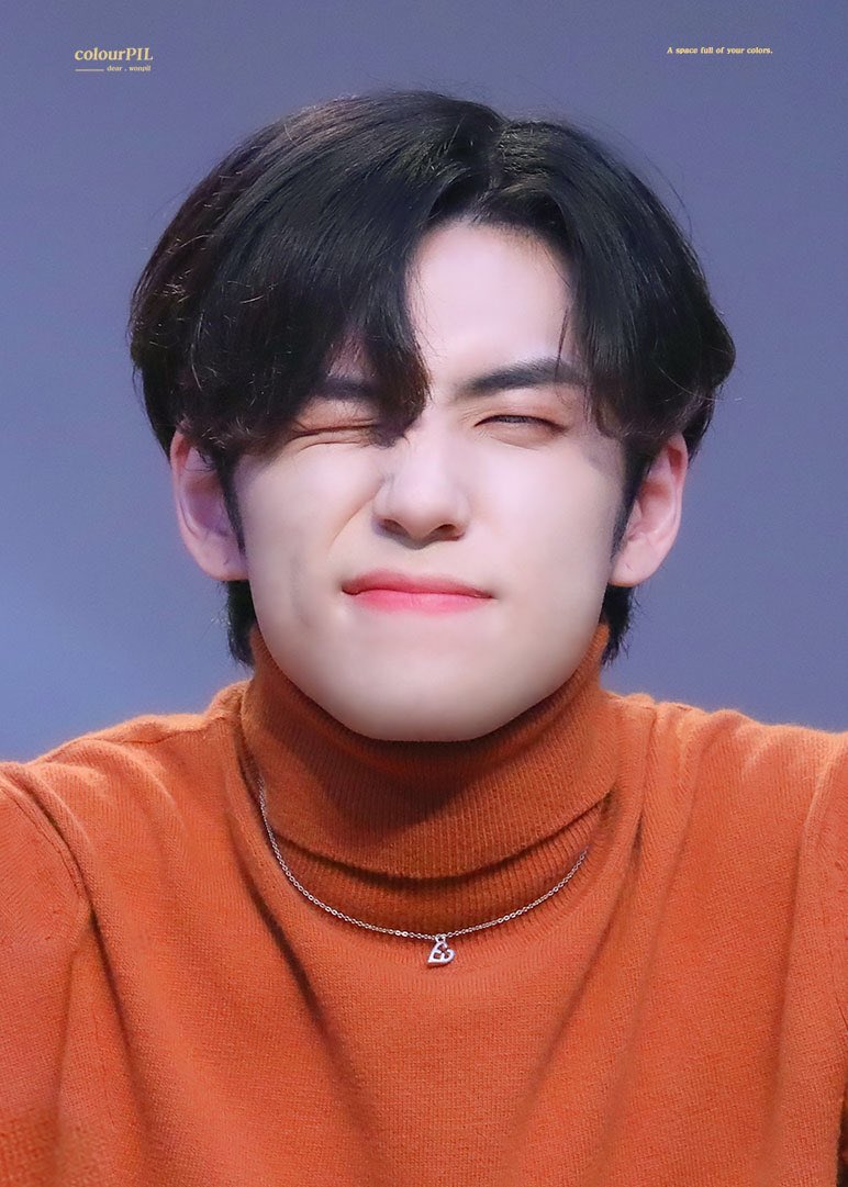 an extremely necessary thread of 191101 orange turtleneck wonpil,,