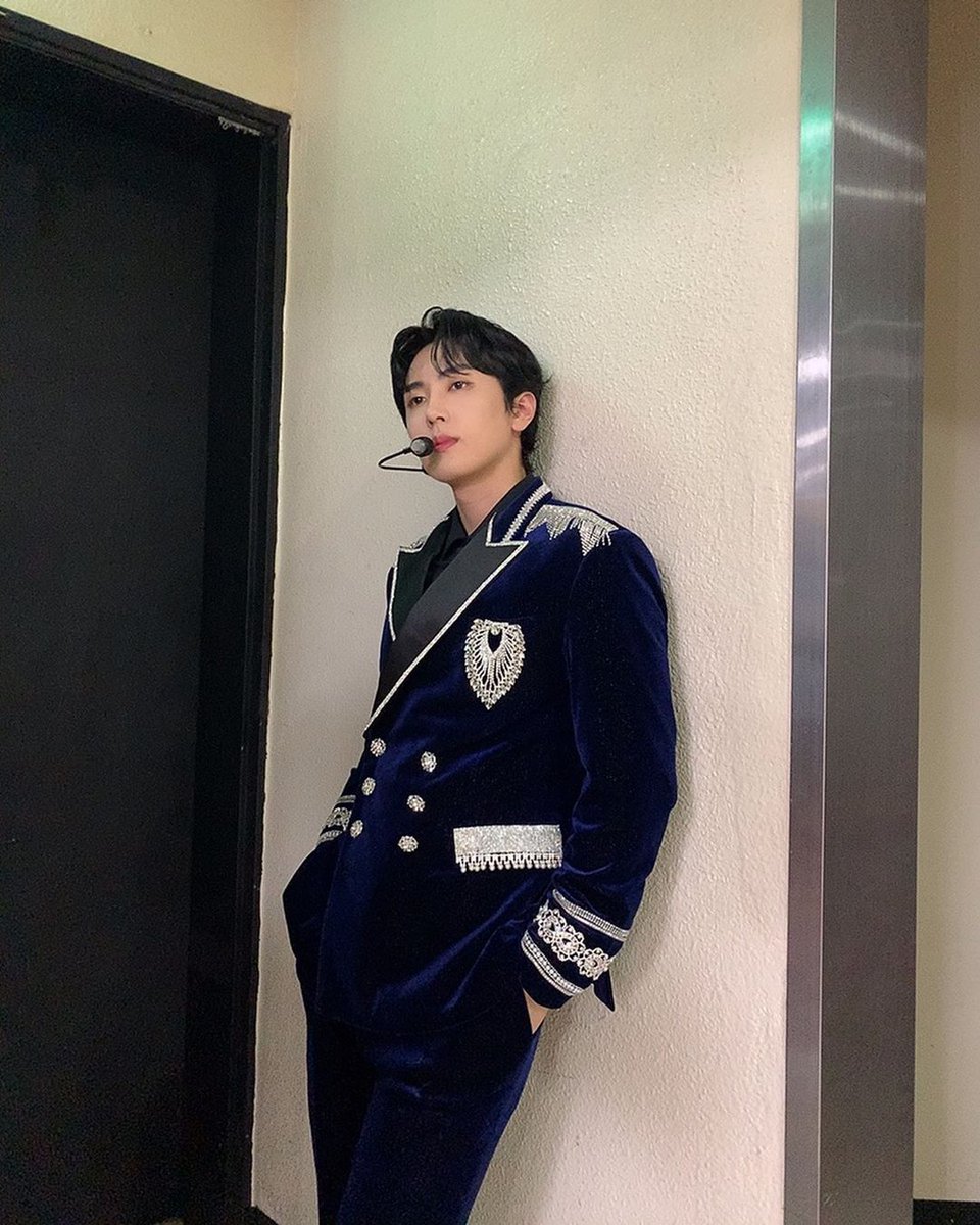 LJYLOOK's tweet photo. #JAEYOON #재윤 #SF9 https://t.co/J16Qqz9Tx6