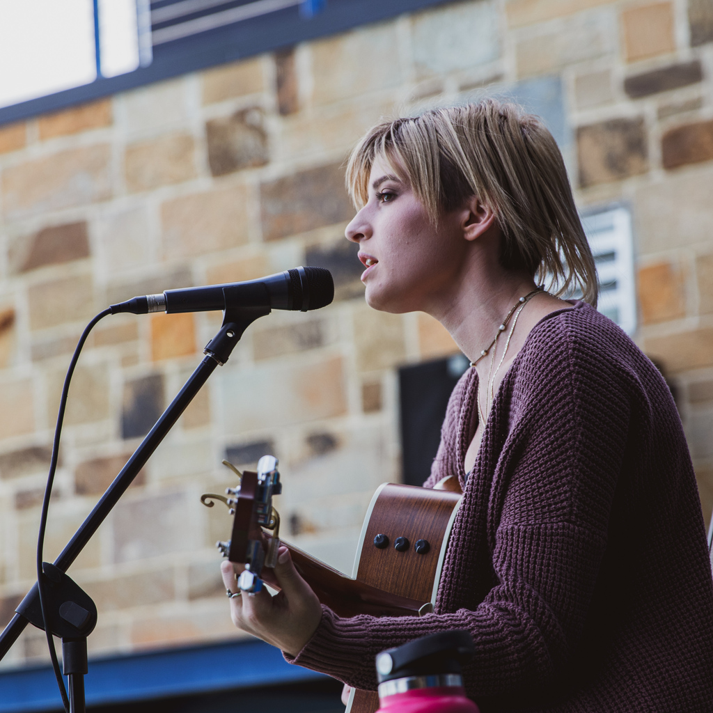 Save the water.  Drink a beer. 🍻
@kaylaschaded performs live this afternoon at 4pm with dollar beers.  Whos excited?