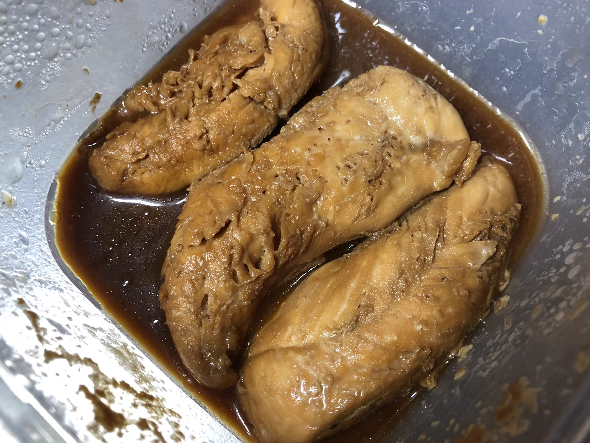 本日の夕飯、五十嵐ゆかりさん(@igarashi_yukari )のレシピからレンジで鶏チャーシュー風な一品を余っていたささみでチャレンジ🍗
#おうちごはん  #おうちご飯  