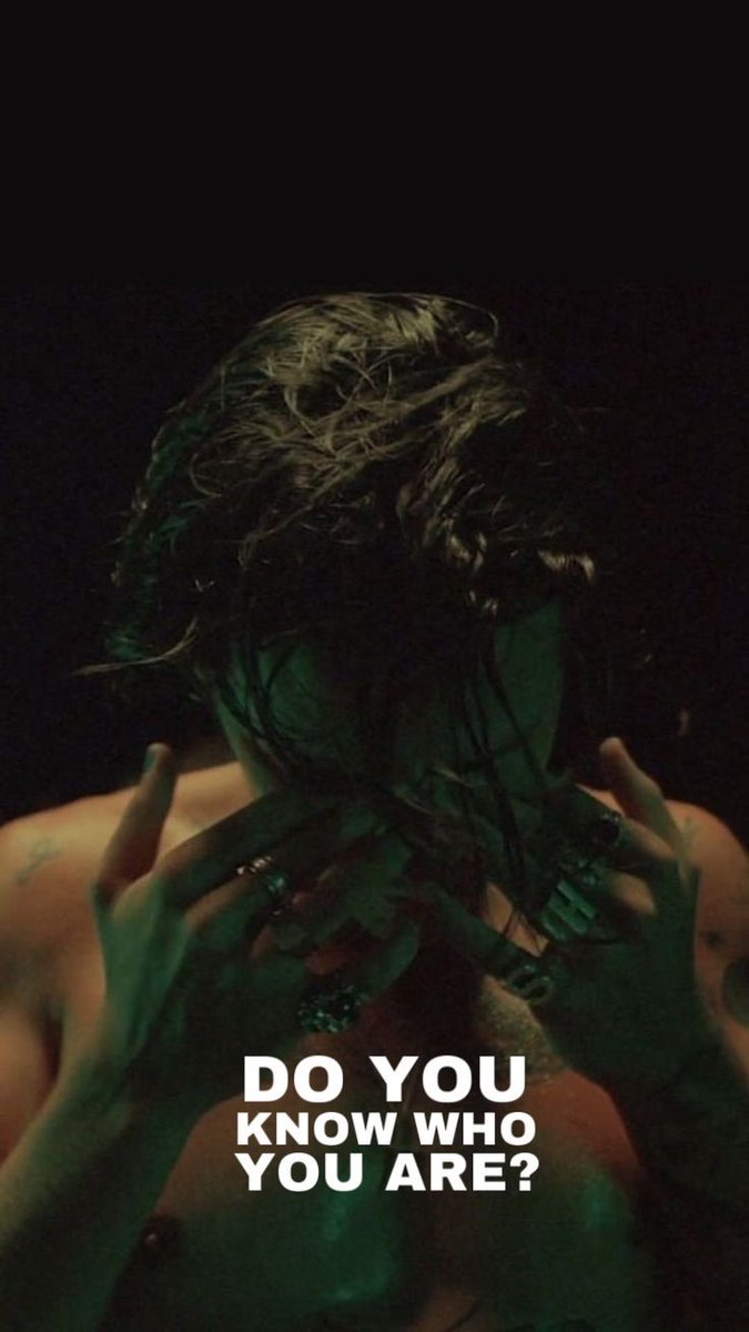 scaledfalls's tweet image. 1 ano d Lights Up e da era Fine Line, onde esse homem nn fez clipes... FEZ OBRAS D ARTE!!!
Letras, estética... tudo impecável!

Mereceu todo esse sucesso, reconhecimento e eu nn podia estar mais orgulhosa♡
#1YearOfLightsUp 
#DoYouKnowWhoYouAre 
#streamfineline 
#StreamLightsUp