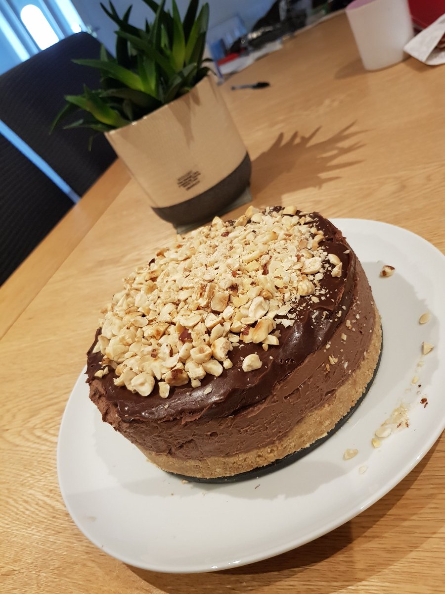 LouHodson's tweet photo. @Ginofantastico Made your chocolate and hazelnut cheesecake. Oh my goodness, it's delicious especially since it has no calories 😉😂 https://t.co/LioGDk9COv