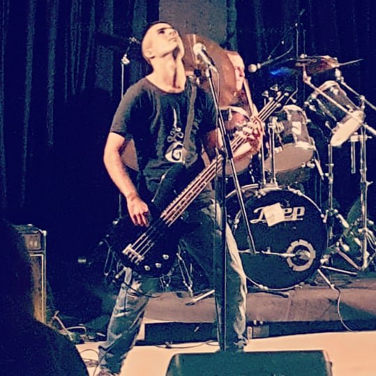 LOstiaDS's tweet photo. Quin tros de concert que vam fer fa poc més d'una setmana!!! Ens ho vam passar genial! 🤟🤘🤟🤘🤟

Moltes gracies a tothom per a ser-hi! Ens veiem a la propera!

#SomLÒstia #ElConcertDelSegle #MetallCatalà #Metal #HeavyMetal #suportlocalbands https://t.co/p4EQXiuR93