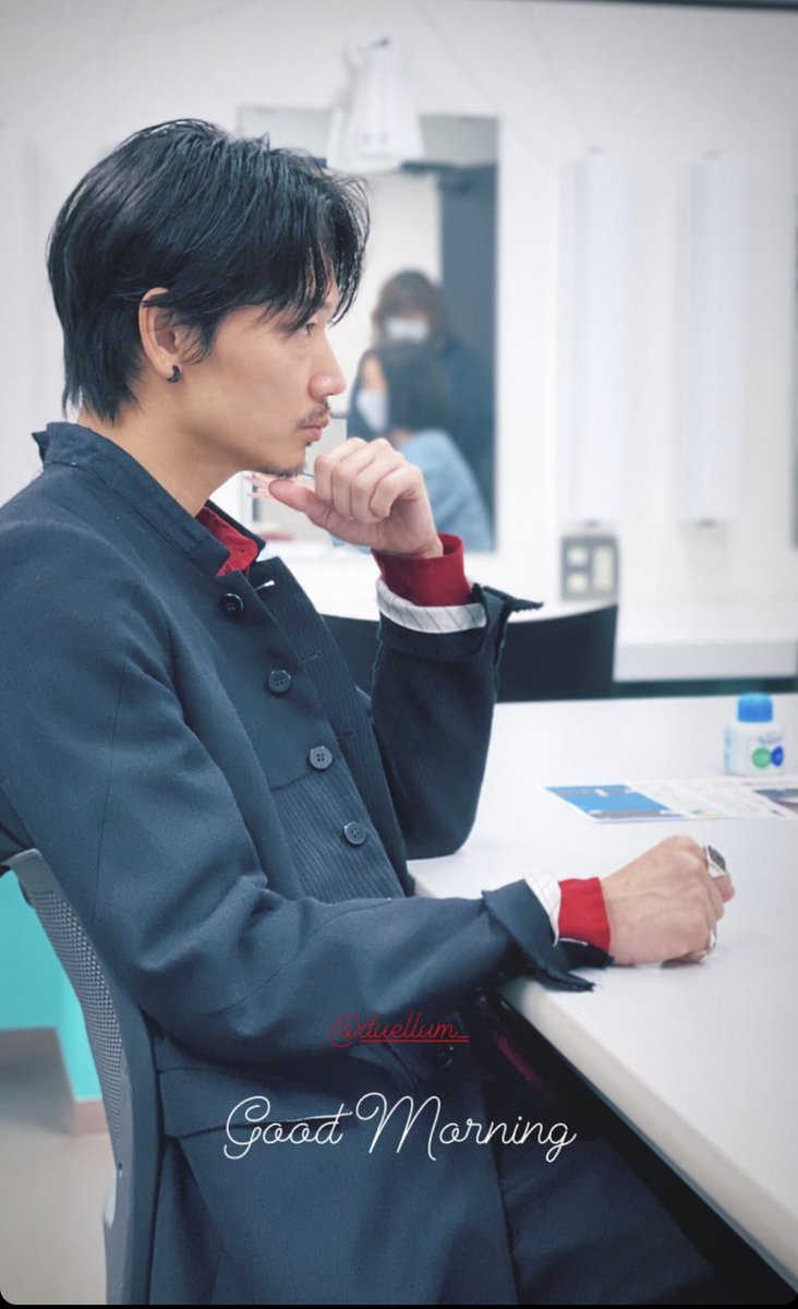美桜 髭好きじゃないけど綾野剛の髭は許せるんだよね むしろあっても良き あとロン毛も綾野剛だと良いと思う 私的なアウトなことをしてもイケメンだから全てokにしてむしろイケメン引き立てるアイテムにしちゃうところさすが 綾野剛 T Co 美桜 髭好きじゃないけど綾野剛の髭は許せるんだよね むしろあっても良き あとロン毛も綾野剛だと良いと思う 私的なアウトなことをしてもイケメンだから全てokにしてむしろイケメン引き立てるアイテムにしちゃうところさすが 綾野剛 T Co