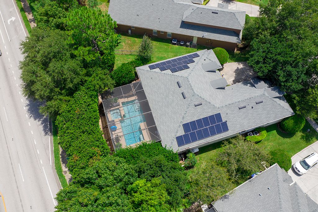 esaSolar_Energy's tweet photo. When YOU look at a roof you see something different than we do. We see the potential of renewable energy that will power your life. Learn how you can bring the power of sun to your home. https://t.co/mLYhCdpgq4 https://t.co/boqaWvOGES