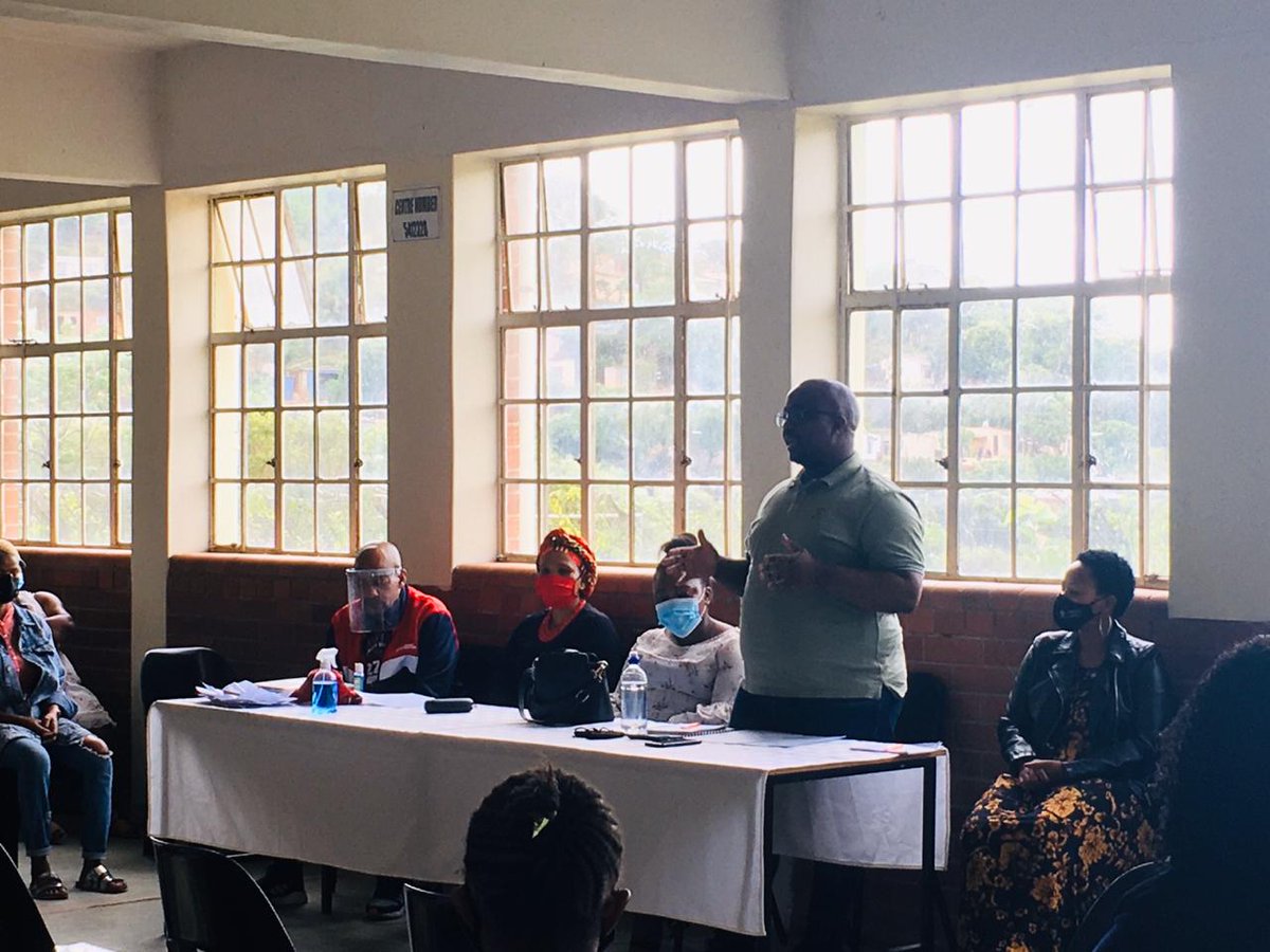 SphaChagwe_'s tweet photo. This morning I got to address a parent's meeting at Nhlanhlayethu Sec. Its always nice to witness parents that are interested in their children's education and future.
#WeAreCDA
#CDAF2020
#AccessProgram https://t.co/6YWAVBKYnF