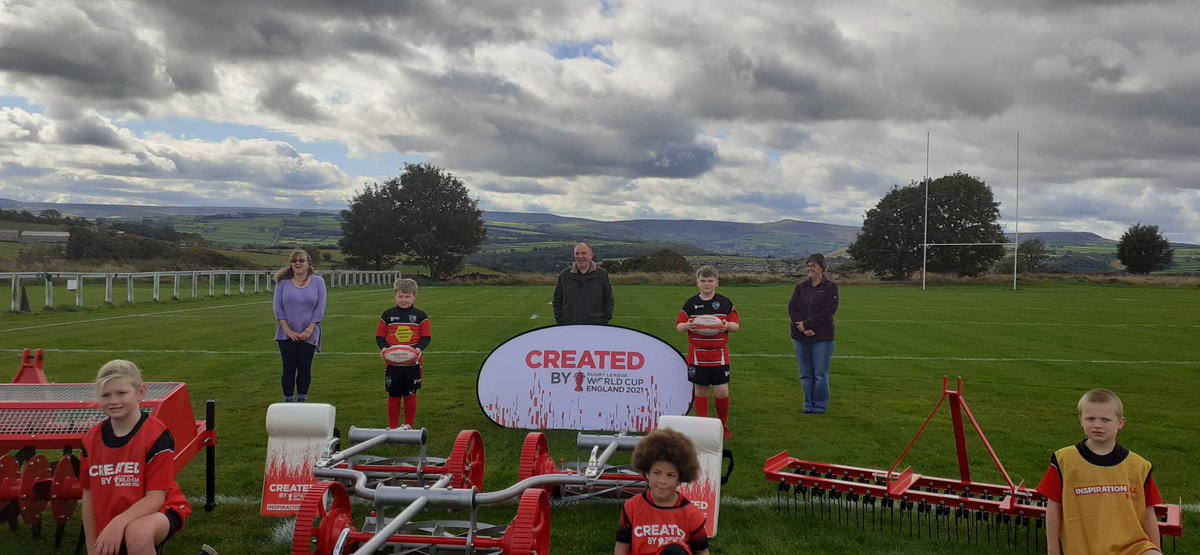 Congratulations to <a href="/NewsomePanthers/">Newsome Panthers</a> in their successful bid for new grounds equipment from the Rugby World Cup fund. Myself <a href="/GreenPartyKaren/">Karen Allison</a> and <a href="/SueLeerichards1/">Sue Lee-Richards</a> were pleased to join  you today.
