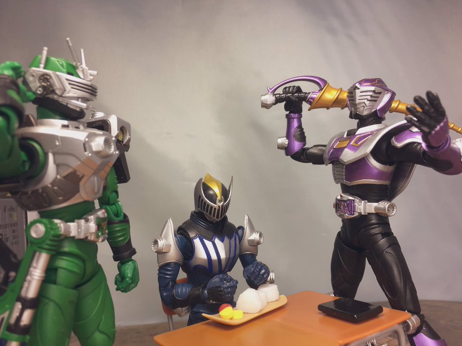 仮面ライダー龍騎のあらすじや最終回の結末ネタバレ 影響や感想についても マグナスのホビーニュース
