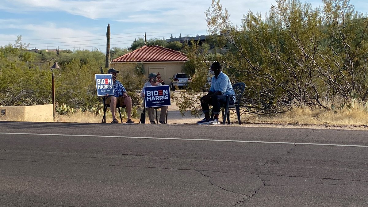 Alex_Presha's tweet image. Spent the week running around Maricopa County in Arizona talking to Independent voters. They turned this red state purple and polls suggest they could push it blue in 2020. It was fun checking the pulse in this part of the country! 🌵