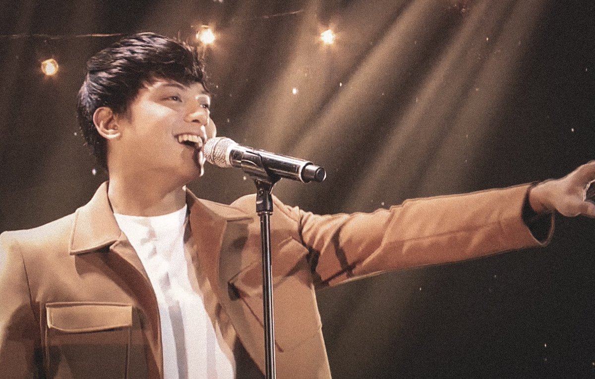 kxthnielarchive's tweet photo. Congratulations Team DJP and Team APOLLO! 😍 Thank you for this wonderful trip to the moon 🌙 BEST GUY DANIEL PADILLA !! ✊🏻

#OverTheMoonWithDJP 👽🖤 https://t.co/BrjD7PXrNB