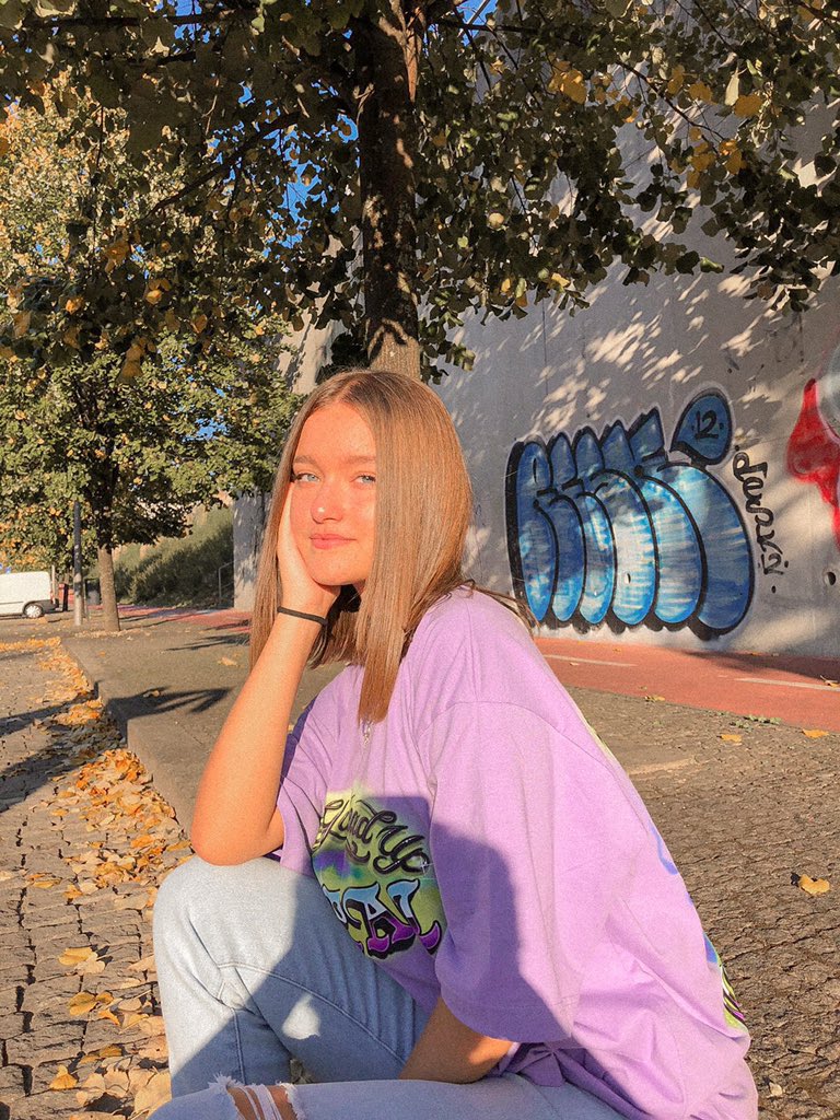 🌙 (@helena17080)  X