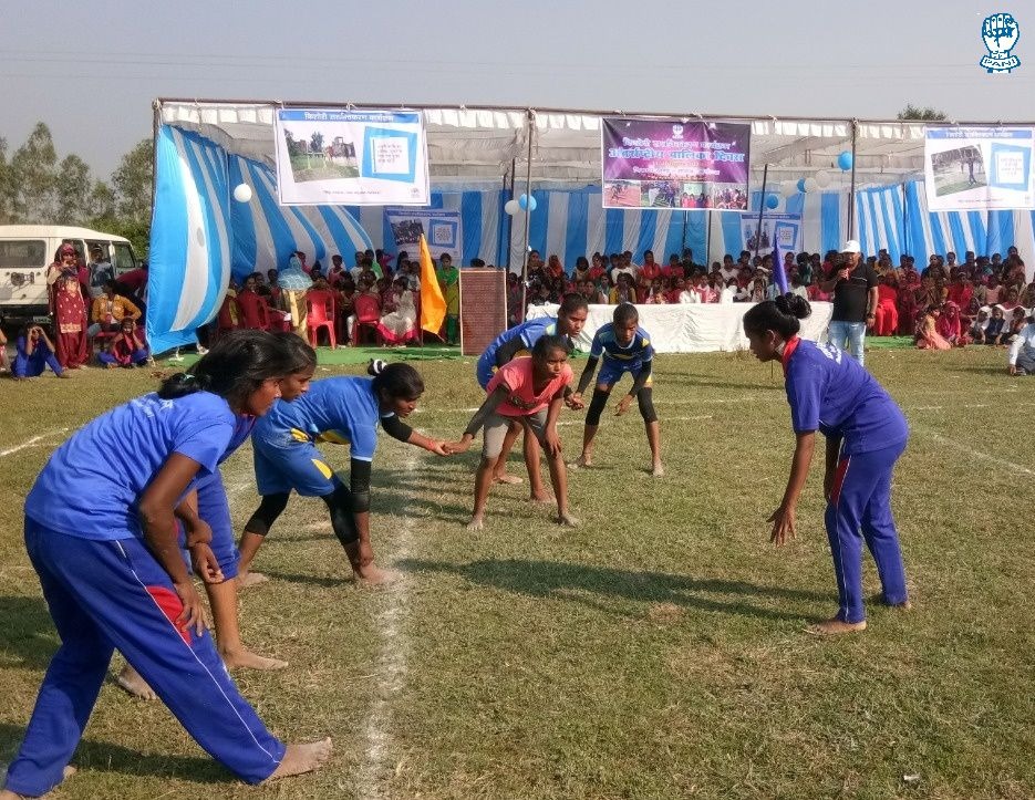 PANI_India's tweet photo. On the auspicious occasion of #InternationalDayoftheGirlChild our team 'Empowering Adolescent Girls' (EAG) organized high spirited sporting events in #Ayodhya themed 'My Voice, Our Equal Future', where nearly 850 girls took active participation making this event a grand success. https://t.co/CZXYWz4YZr