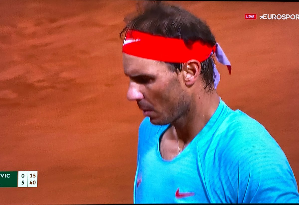 ZbigniewHoldys's tweet image. Ja wiem, że #Sampras i że #Federer, jasne, ale cóż zrobić, skoro ja z tych od #Nastase, #Connorsa i #McEnroe, więc zabijaki w osobach @DjokerNole  i @RafaelNadal są mi bliższe. I teraz mam dylemat, bo zawsze trzymam ze słabszymi, więc chciałbym, by łachudra #Djoko się podniósł.