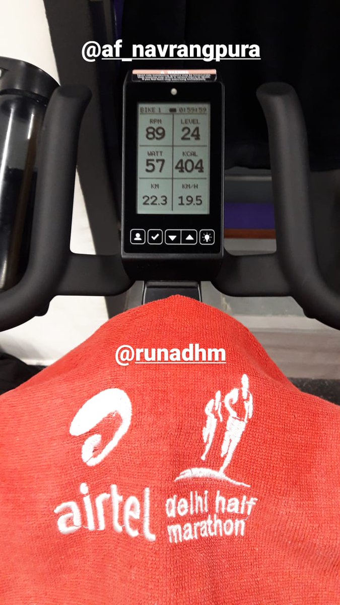JITEN_PA's tweet image. #MyWorkoutToday #WarmUp 
1 Hour Running, 1 Hour Spin Bike, 100 Rounds Of Torque Tank Push. #RomanChair 
 #StaticActiveStretches #OptimalFitness #TrainSmartly #StaySafe #StayInjuryFree #StayStrong #HumFitToIndiaFit #FitIndiaMovement #BeAnInspirationalOriginal 🇮🇳