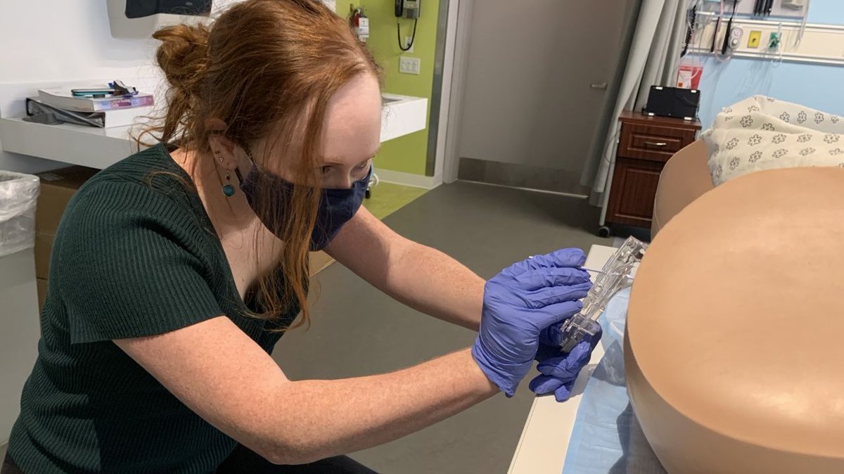 ColumbiaNursing's tweet photo. Continuing our celebration of #NationalMidwiferyWeek, midwifery student Savannah King told us what being a midwife means to her in light of the pandemic. #YearoftheNurseandMidwife #YearoftheMidwife #NationalMidwiferyWeek #NMW2020 https://t.co/dSSw3MHQHe