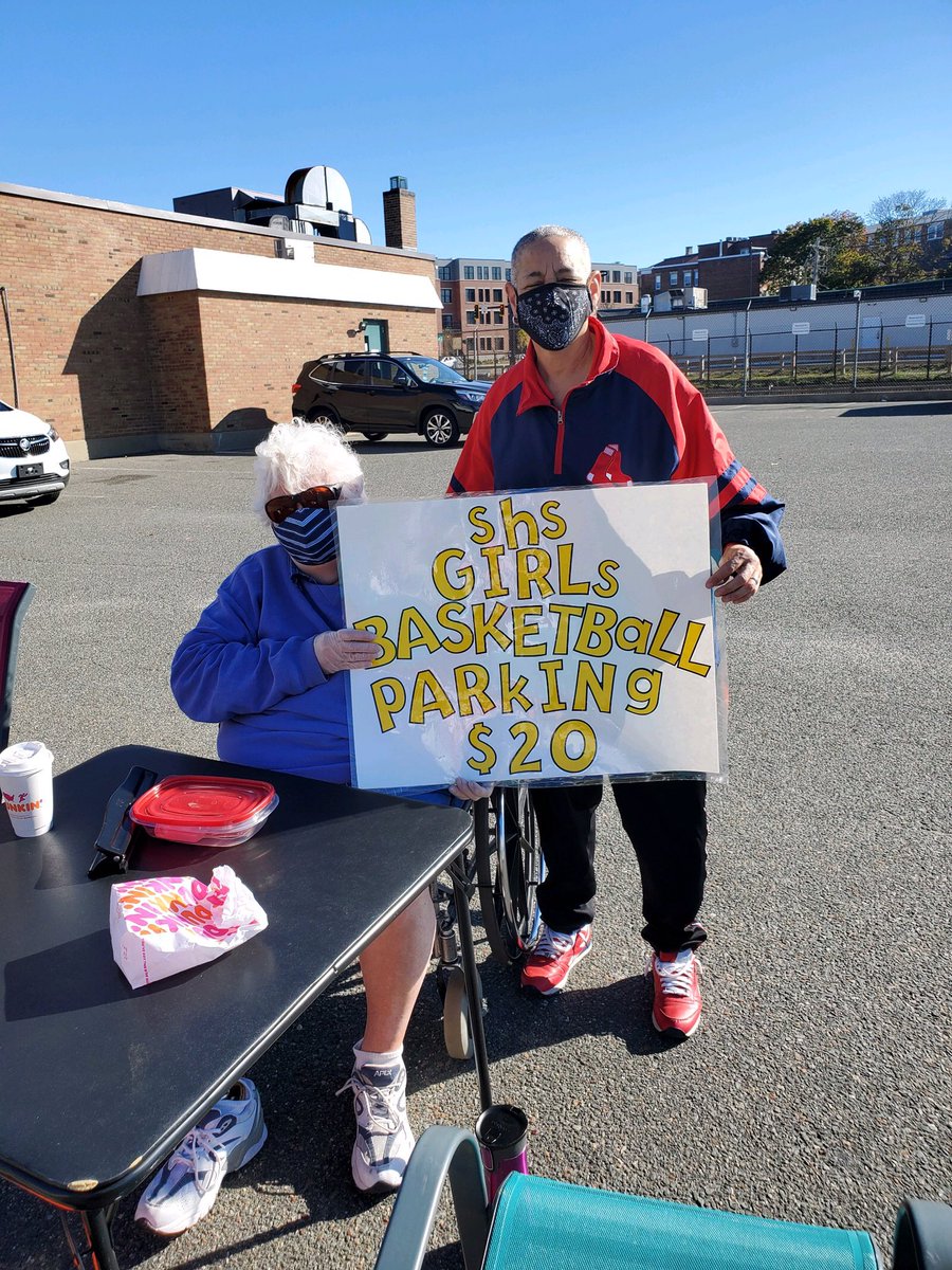 cmsap1's tweet image. Parking fundraiser for SHS Girls 🏀 @CityofSalemMA @SalemSchoolsk12 @_SalemHigh_ @CMSCoachO @condonmatt @SzrikeSPS #marymanningsalem #WalshInsurance #HauntedHappenings