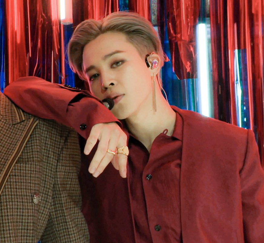 jjksonyeondan's tweet photo. Both Filter concepts and performances were so Arcanus &amp; Illecebra ㊙️

#MapOfTheSoulOne_D1 #MapOfTheSoulOne_D2 #FilterFirstStage #FilterSecondStage #FilterByJimin https://t.co/BFIaB81xzM