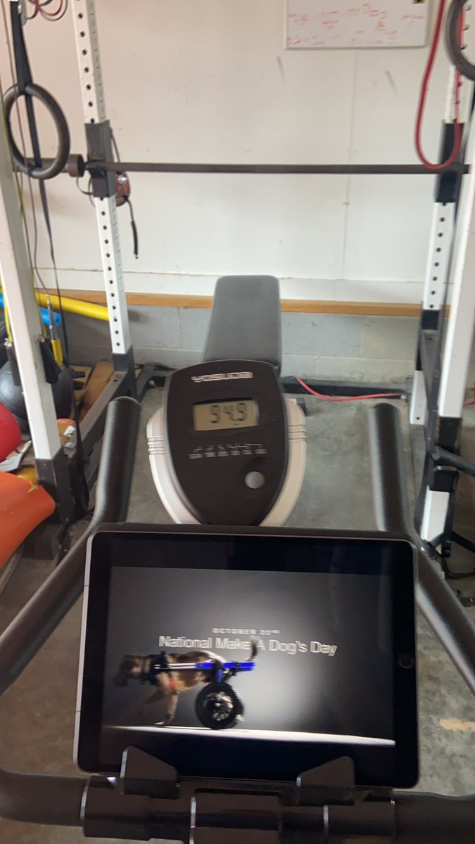 AverageJakeFF's tweet photo. Little rainy Sunday morning garage bike ride! Not the best workout but it’s something. No one usually cares what you do for your fitness just that you are doing something! #avgjakeff #firemanship #firefighting https://t.co/0I9buVuBoZ
