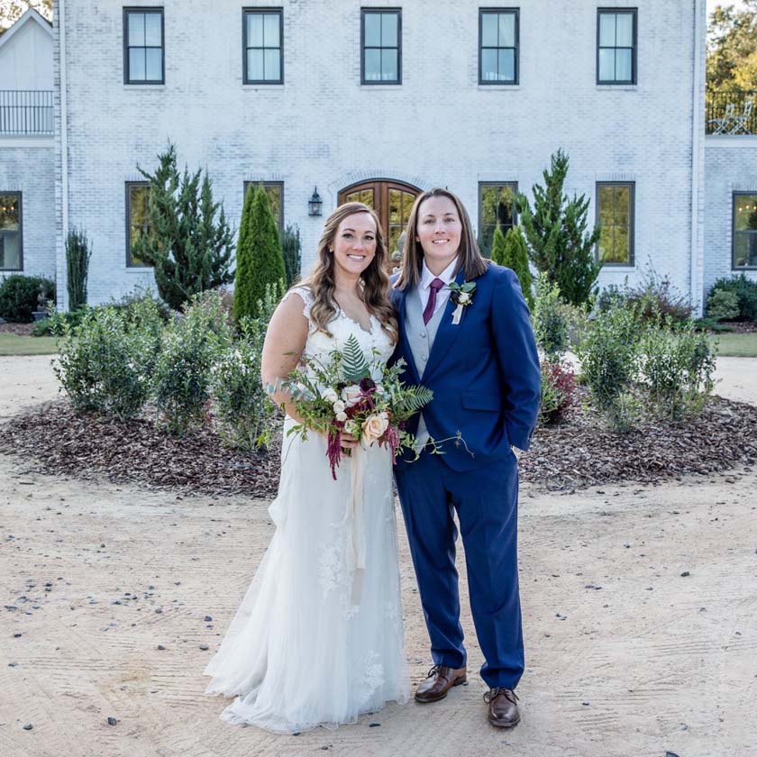 SfTailors's tweet photo. Love is love and we sure love to dress a bride in a custom suit! 😍
#Womenswear #BespokeSuit #WeddingSuit #Groom #Bride #suit #suits #NCWeddings #WomensSuit  #NationalComingOutDay

Venue: @thebradfordnc https://t.co/xtb28svf5v