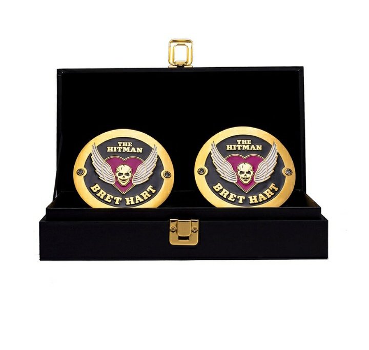 Laboytv's tweet image. New Legend WWE sideplates at @WWEShop. 

If only they could make @WWEAsuka and @WWEEmberMoon plates for the NXt women's championship. I need those.