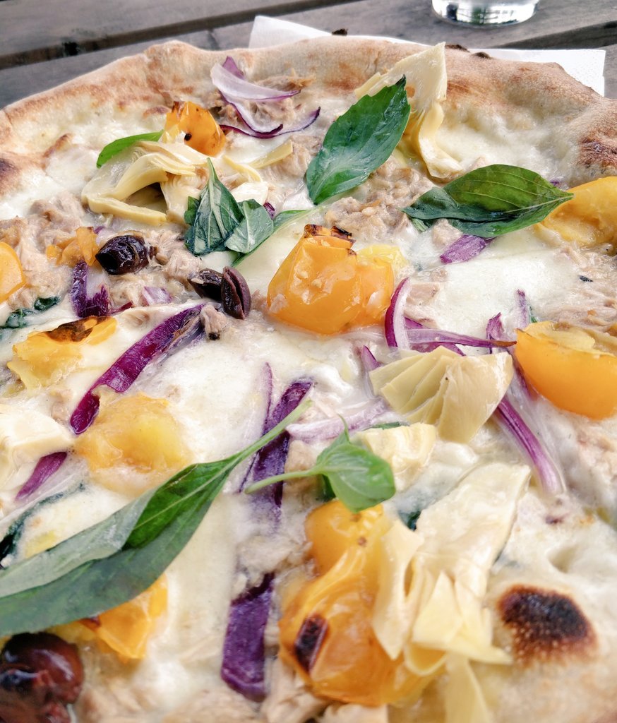 A lovely autumnal stroll with the <a href="/WoolPlumRoses/">Woolwich & Plumstead Roses WI</a> this morning in and around Oxleas Woods (did over 10K steps!) followed by a Tonno pizza from <a href="/RustBPizzaCo/">Rust Bucket Pizza Co</a> when we finished our walk by The Bull. Pretty sweet Sunday, I'd say...