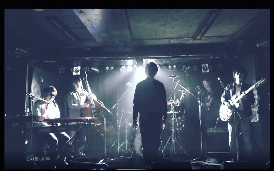 The_Novelestilo's tweet photo. 10/10 AION CARNIVALありがとうございました！

オンラインライブということでしたが、いつもと変わらずやりきりました。

アーカイブが10/17まで残されるそうなので、見逃した方は是非！
→→ @aion_lpm 

#aioncarnival #thenovelestilo #novelestilo #hiphopband #japanesehiphop #woodbass https://t.co/WQCoACwLt1