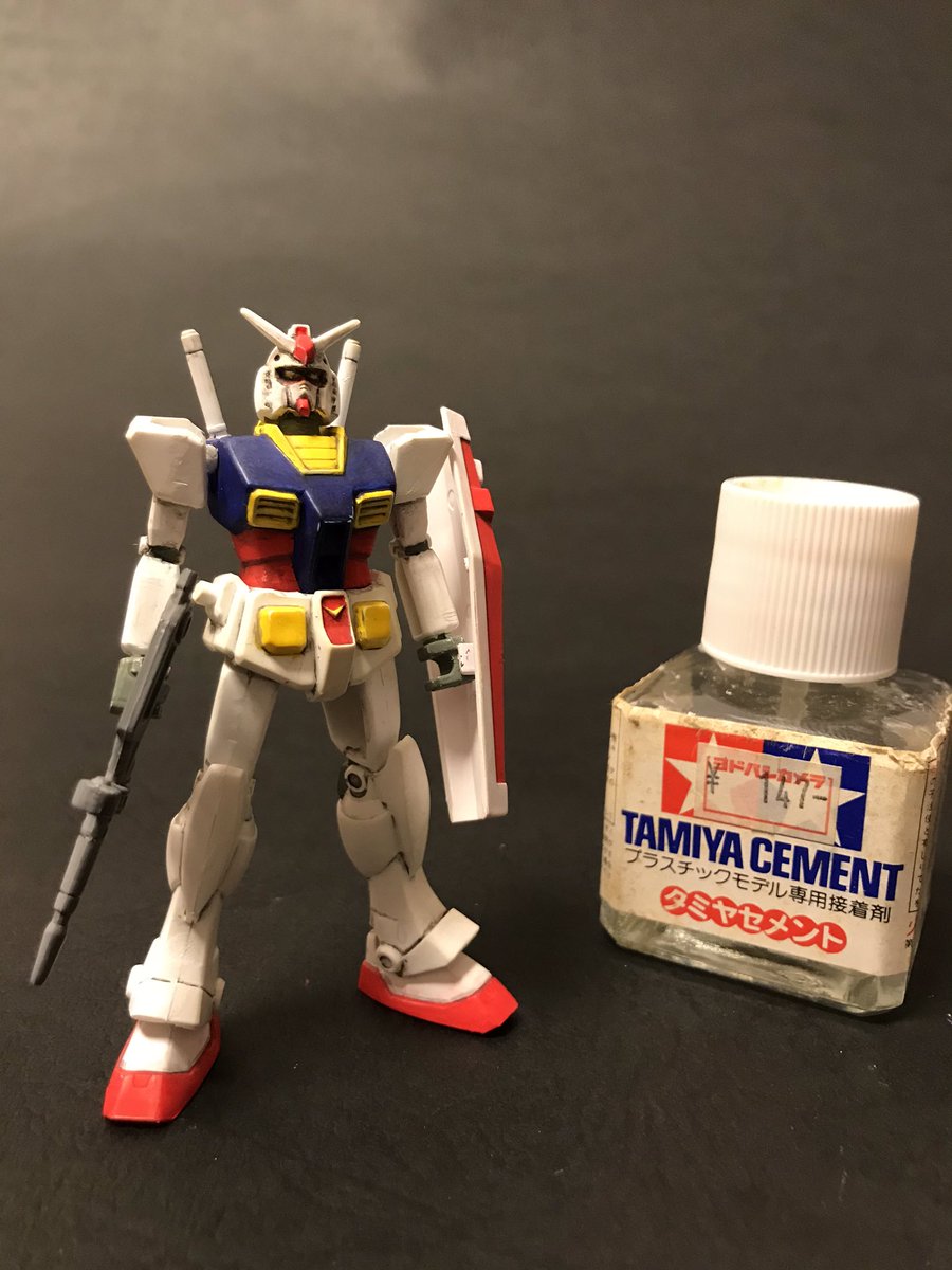 カニキチ 00年発売の食玩 ザ ガンダム を作りました プロポーションは初代mgガンダム準拠でしょうか チビチビ塗るのは楽しかったです カニキチ 00年発売の食玩 ザ ガンダム を作りました プロポーションは初代mgガンダム準拠でしょうか チビチビ塗るのは楽しかったです