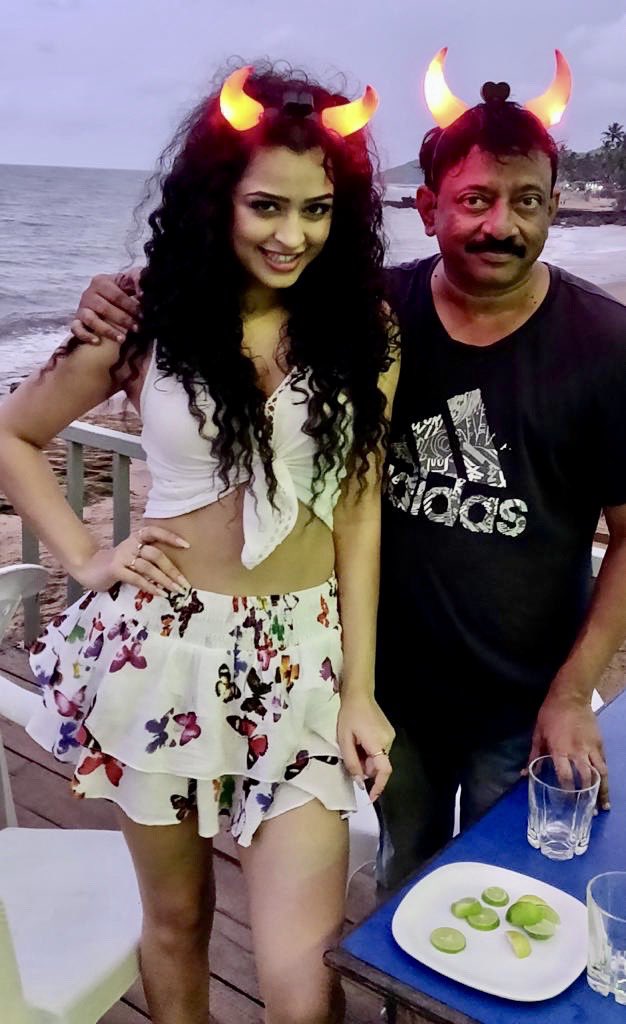 CURLIES is one of the best places in GOA..We the unit of DANGEROUS partied there almost every night