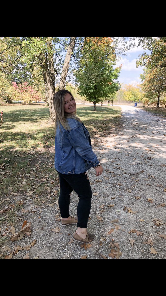 JacklynMerr's tweet image. The 1st picture is before I met forrest and the last pic is after. This simply shows how happy you can be when someone shows you the same love as Forrest does for me🥺💕