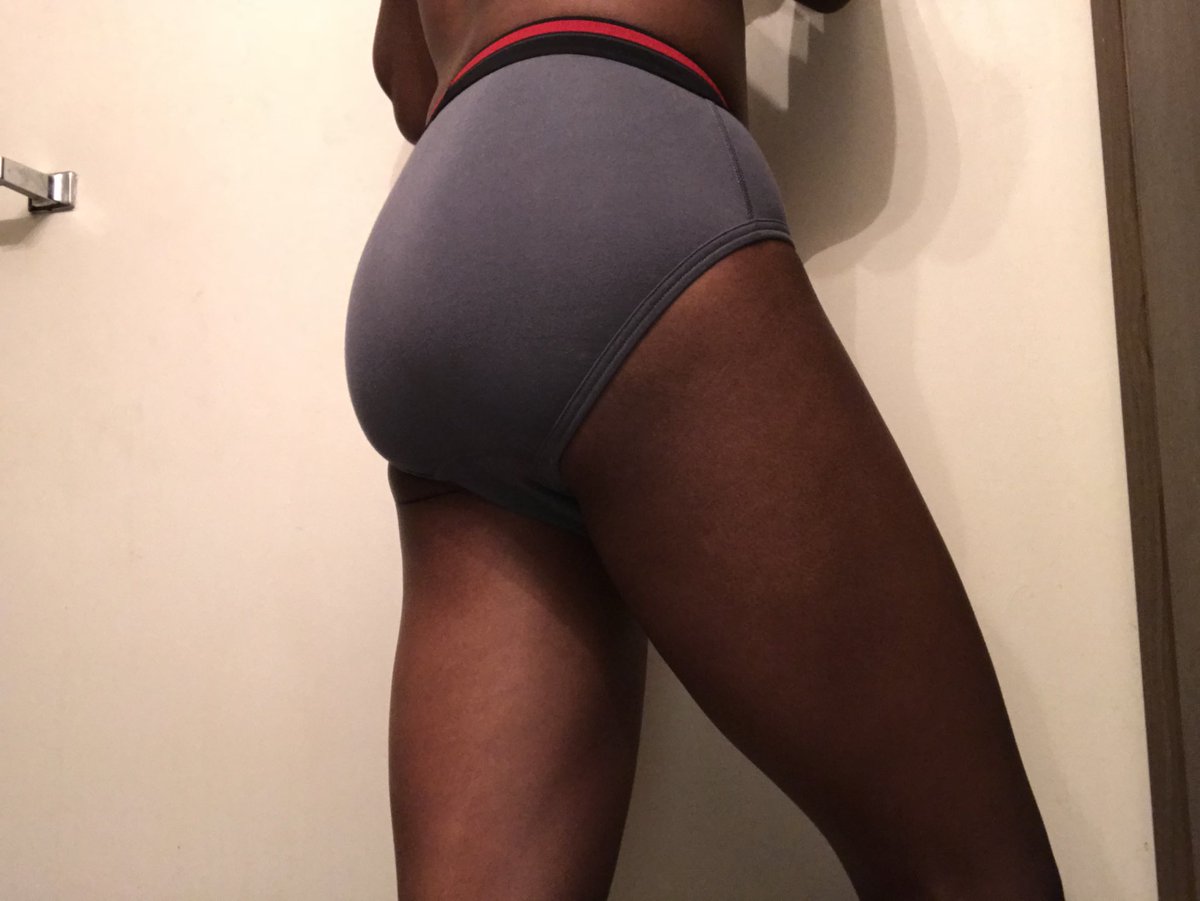 fattyfan710's tweet photo. Just a couple old pics i need to take some new ones soon #bottomboy #gayf4f #F4FModels #blackbubble #blackboi https://t.co/Fa3S4AugVv