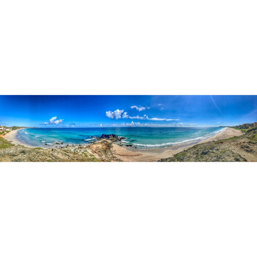 s_dimate's tweet photo. #sdimate #playaelagua #playaparguito #IslaDeMargarita https://t.co/ByuCkX35Uw