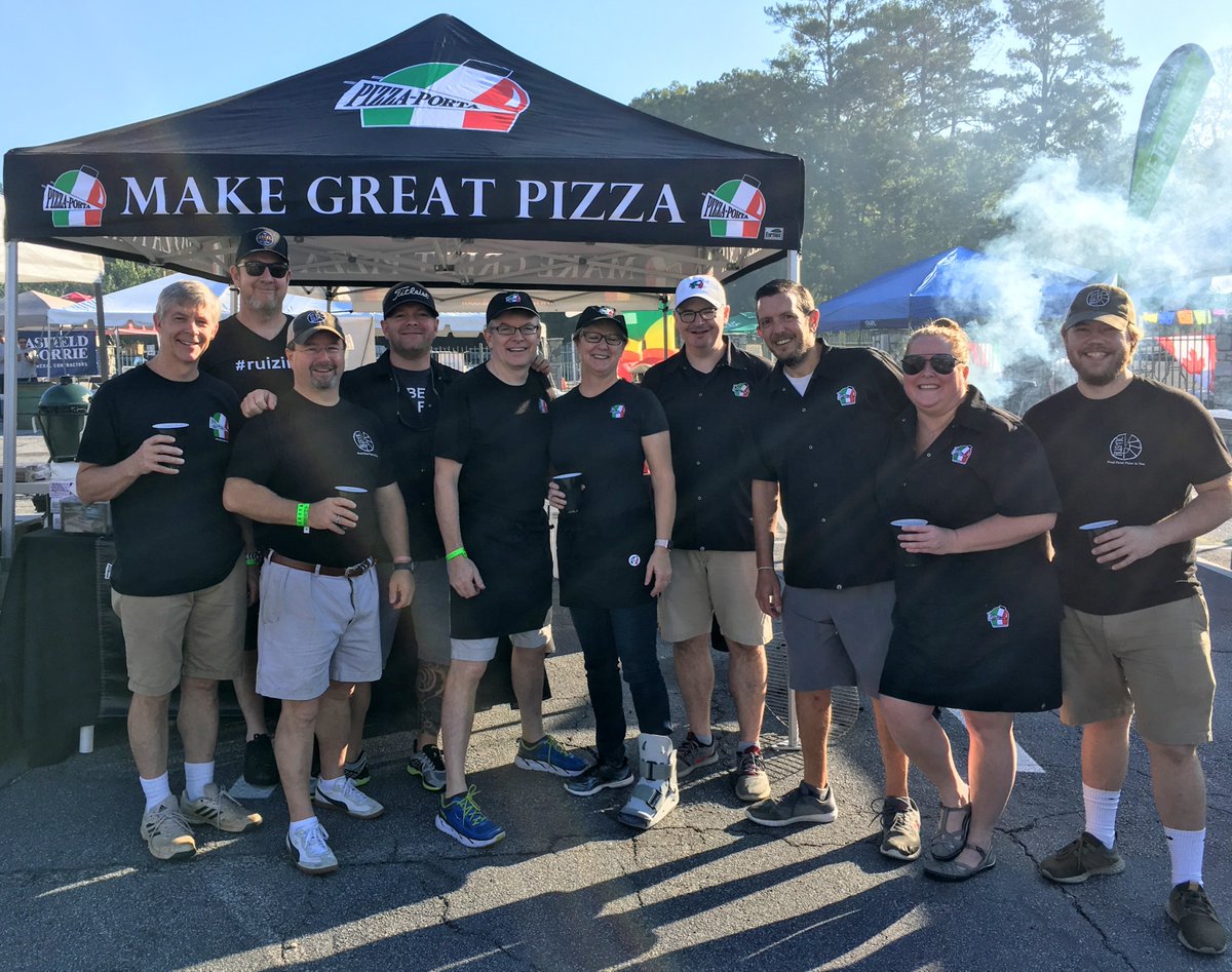 This was the all-star team that cooked 150 pizzas at Eggtoberfest19. Looking forward to being live next year! #allstarteam #EGGtoberfest2020 #eggfest #pizza #pizzadashporta #biggreeneggpizza #bgepizza <a href="/LucierLee/">Brenda-lee Lucier</a> <a href="/rusticpizzaatl/">rusticpizzaatl</a>  <a href="/big_wehner/">Scott Wehner</a> <a href="/j/">j</a>.bish5 <a href="/thernquist/">Camilla Thernquist</a>
