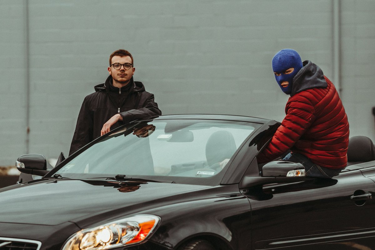 theCequal's tweet image. fanlink.to/VOLVO

Almost 400 plays on Spotify. I love y'all! Keep streaming! VOLVO out now.