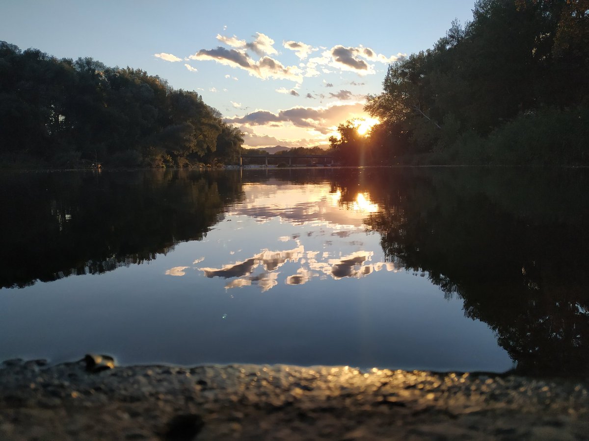 jaumevila's tweet photo. Les ribes del Ter a Girona. #eltempstv3 @eltempsTV3 #Catalunya #girona https://t.co/0LlMh1A1IP